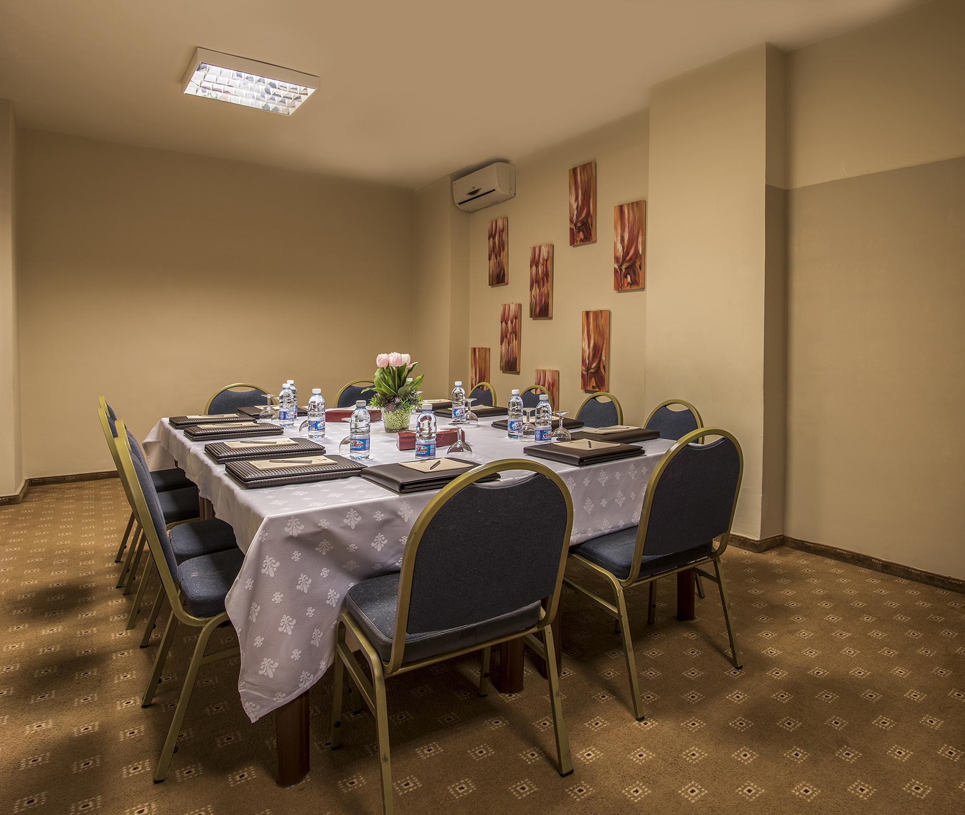 Rawche Universal Apartments Beirut Eksteriør bilde
