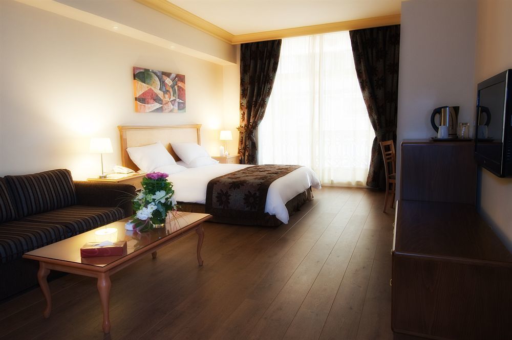 Rawche Universal Apartments Beirut Eksteriør bilde