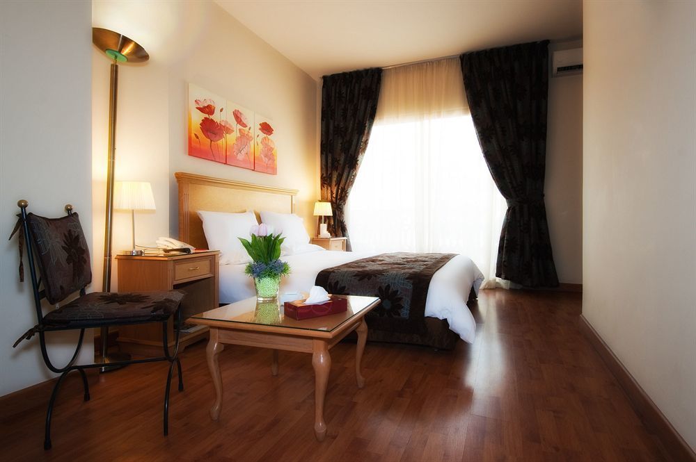 Rawche Universal Apartments Beirut Eksteriør bilde