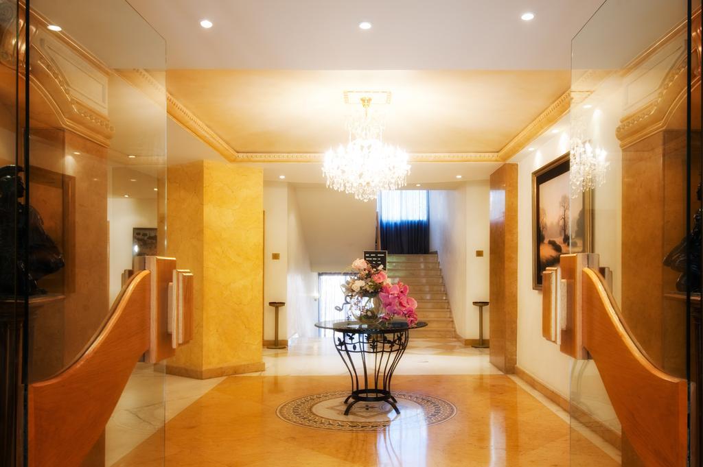 Rawche Universal Apartments Beirut Eksteriør bilde